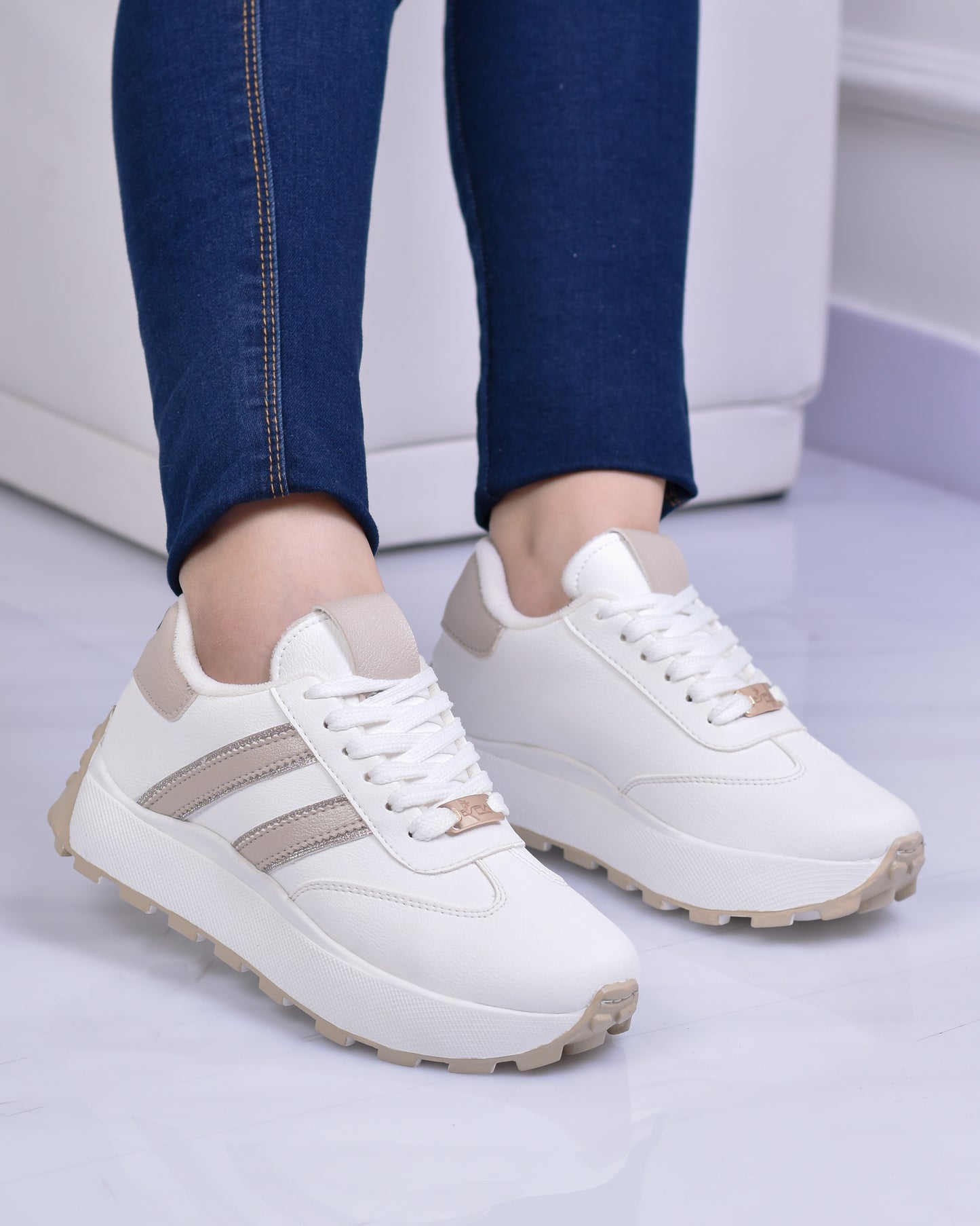 Tenis casual diseño original | ED104