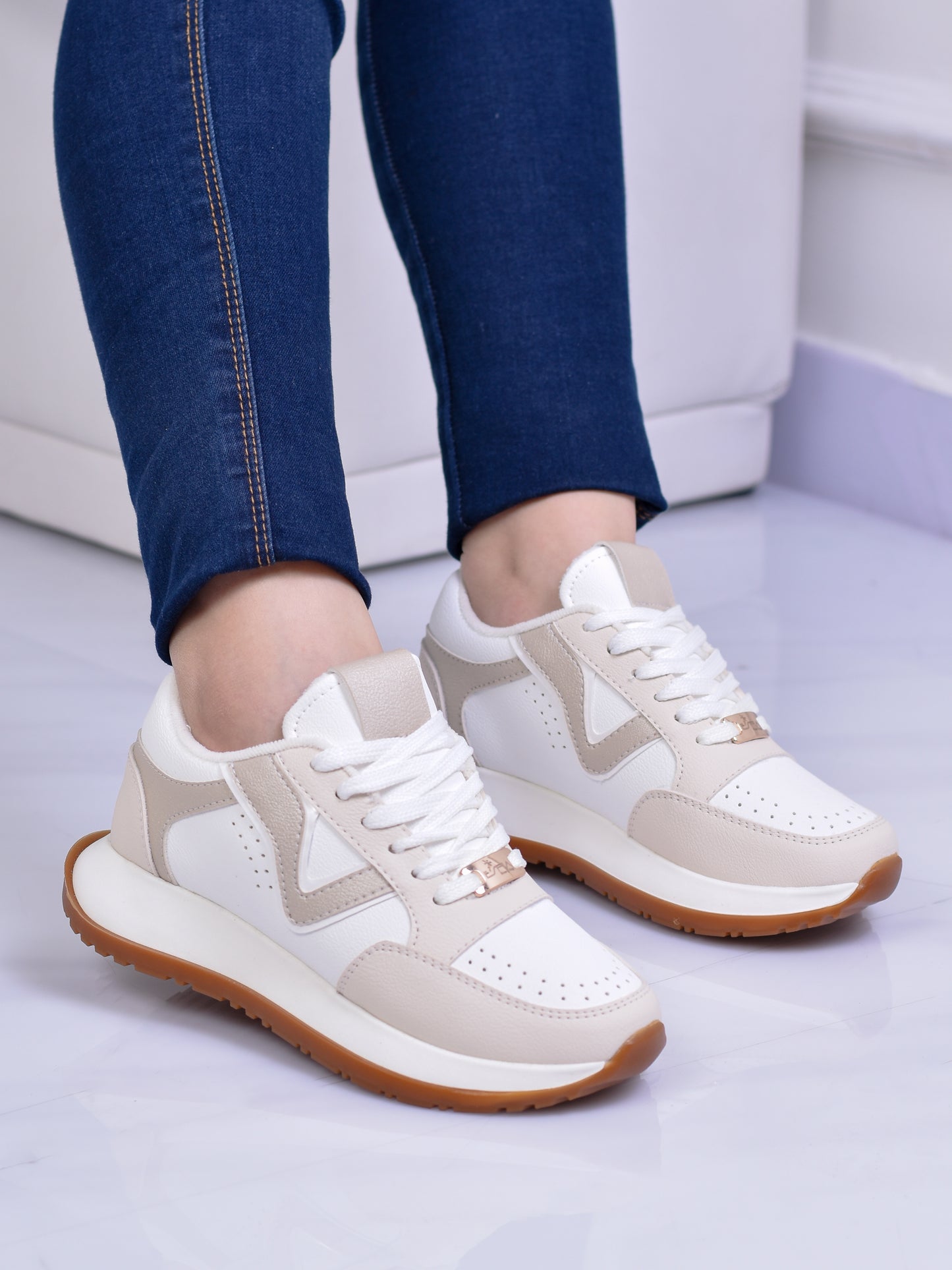 Tenis casual diseño original | ED109