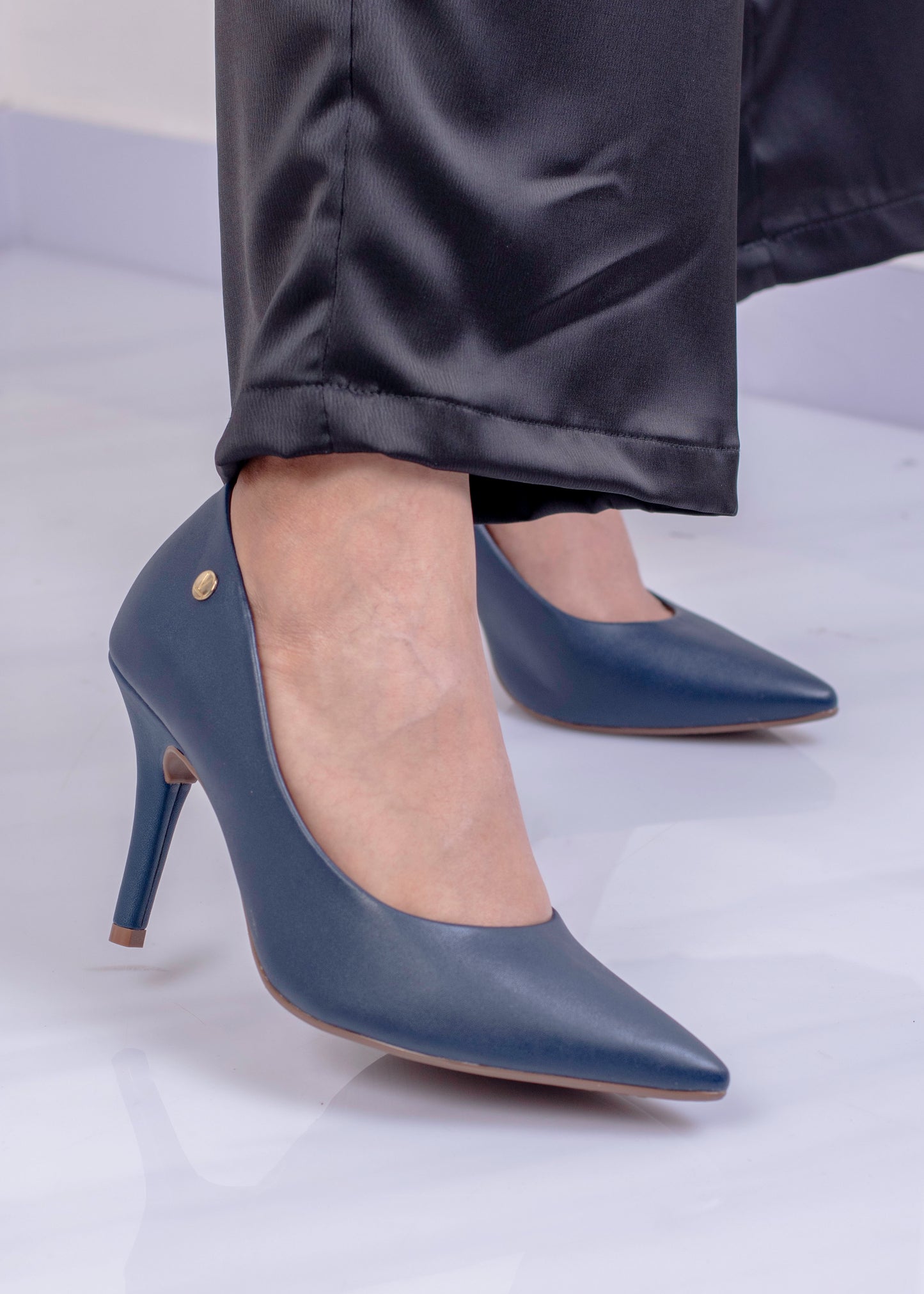 Vizzano tacón clásico en punta | VI1101