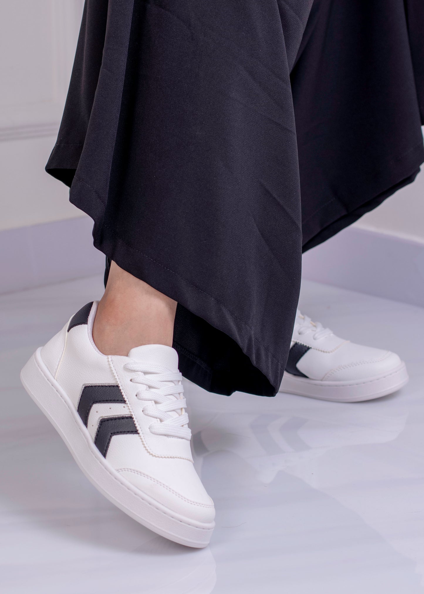 Tenis Urbanos con Diseño Chevron | ED107