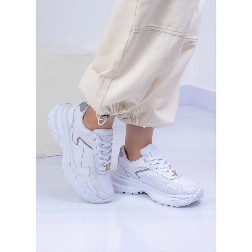 Zapatillas chunky blancas en el producto Chunky Sneakers - Tenis Moda Urbana