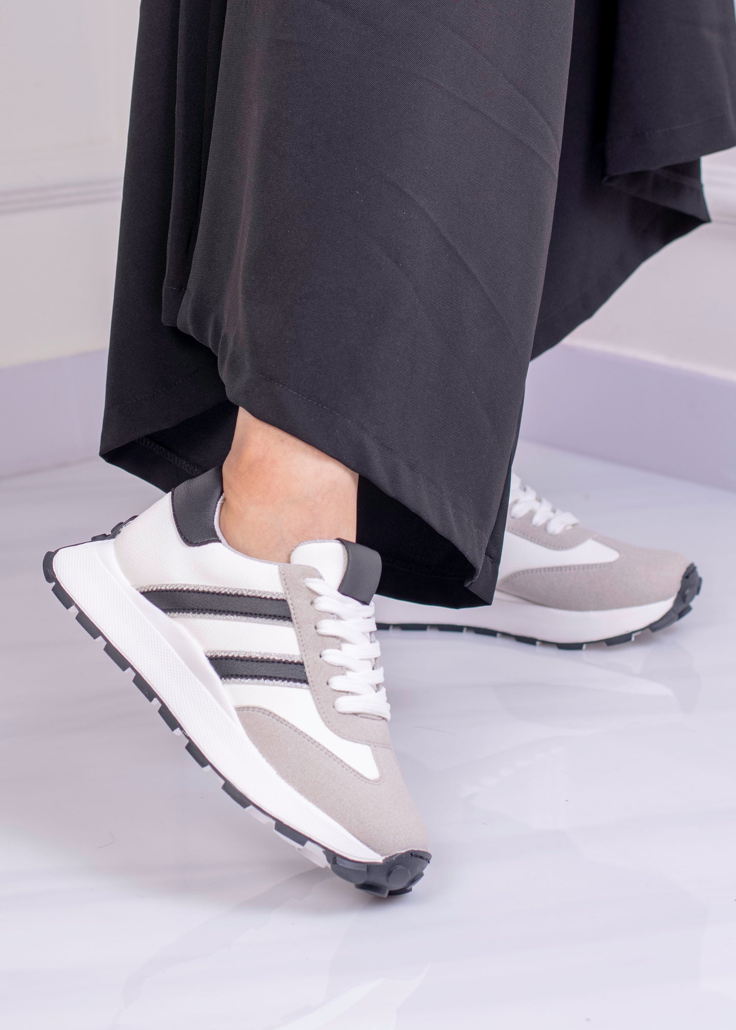 Tenis Urbanos Livianos con Suela Chunky | ED104