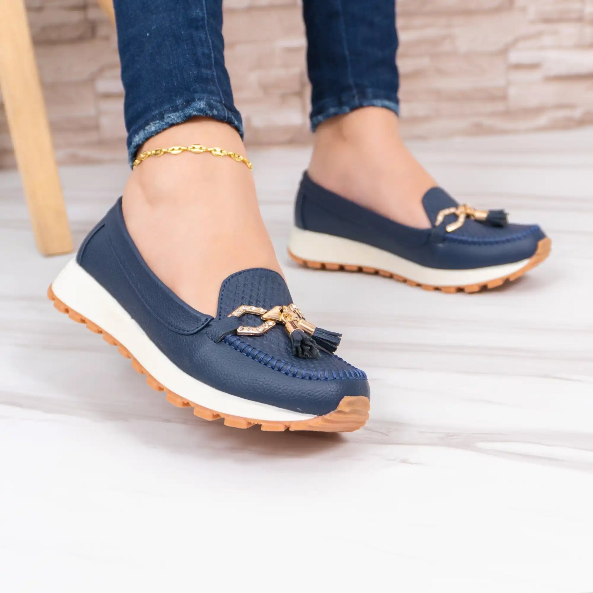 Mocasín Herraje para Mujer - ME33 de cuero azul con adornos dorados