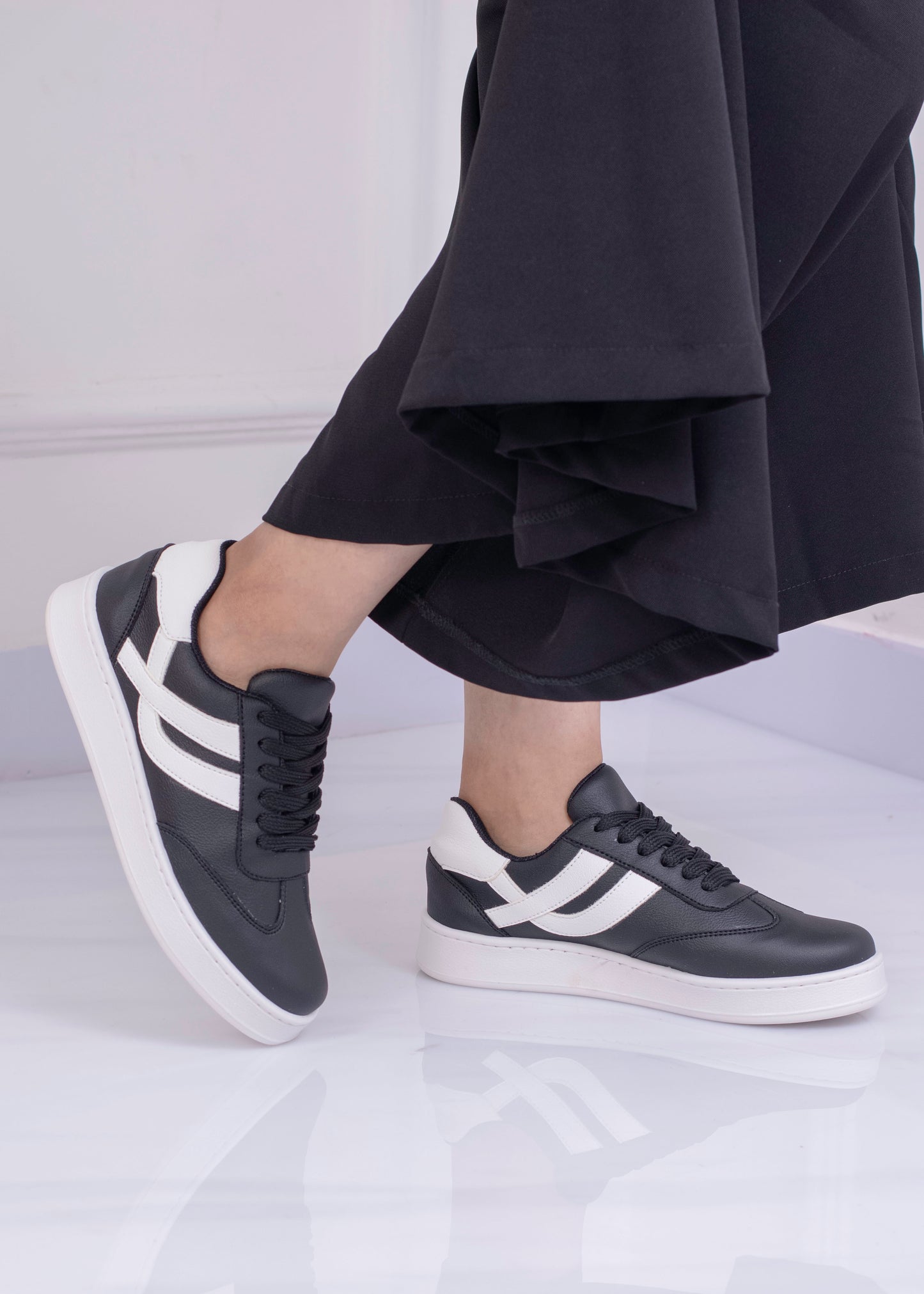 Tenis Urbanos con Estilo Deportivo | ED115