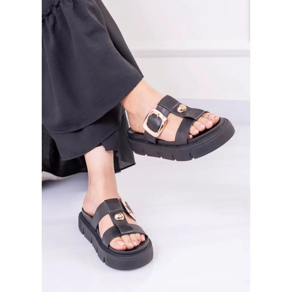 Sandalia de Plataforma con Hebilla y Detalles Dorados Comoda Ligera - CK7021 - Negro / 35