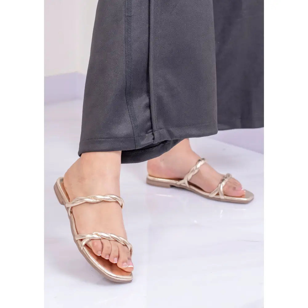 Sandalia plana trenzada diseno clasico| LP49 - Champagne / 35