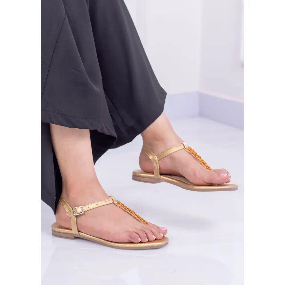 Sandalia plana tres puntadas | LP78