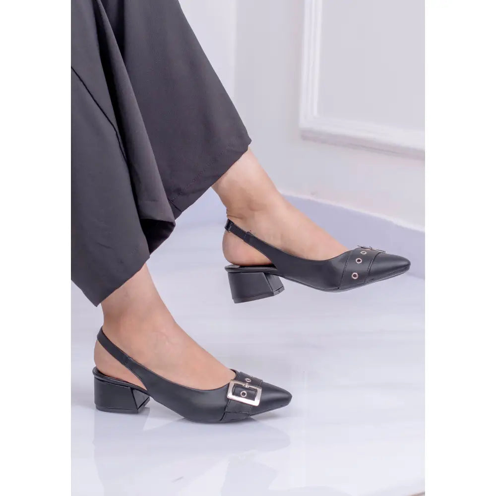 Tacón Bajo con Hebilla Metálica | BY1139 - Tacon