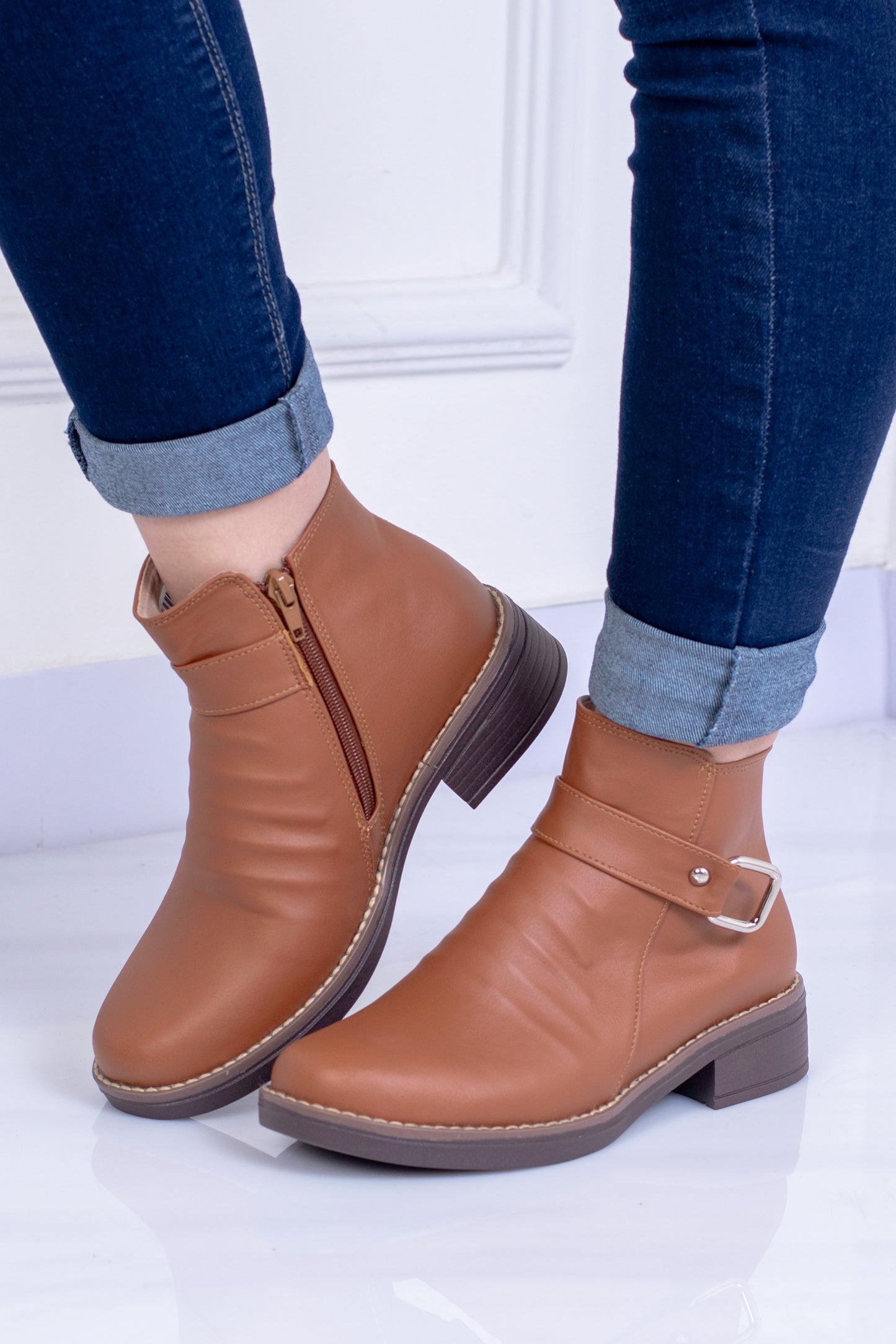 Botines clásicas hebilla Zully  con  con cierre | SM803