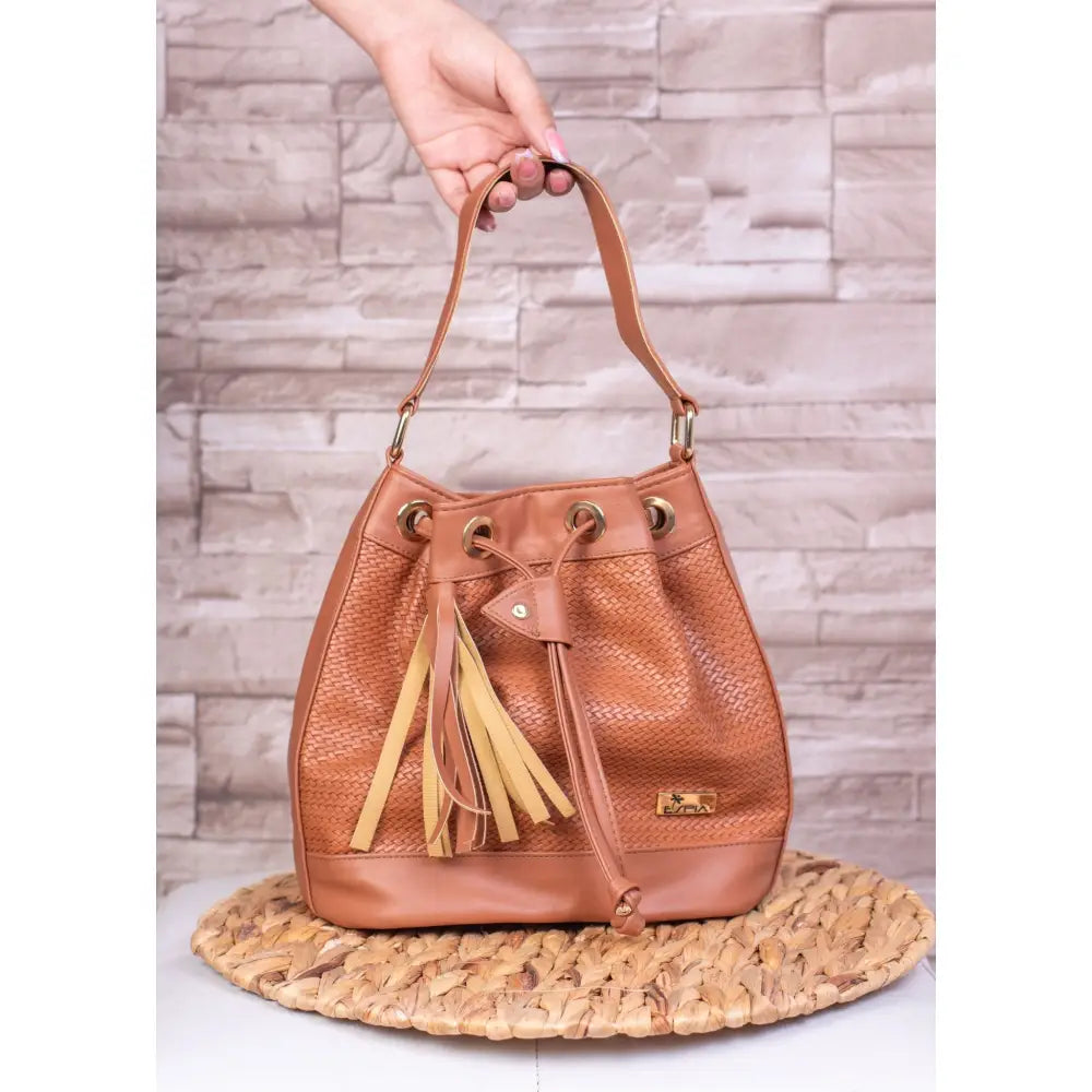 Bolso de Moda para Dama EC247 con borlas en color marrón