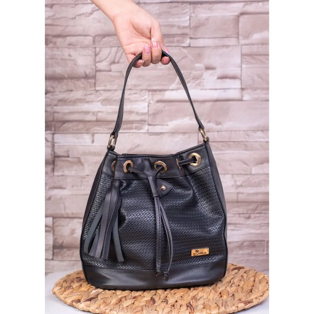 Bolso de Moda para Dama EC247, bolso negro tipo bucket con cordón ajustable