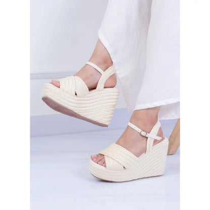 Plataforma con Tiras Cruzadas en Yute – Elegancia Natural y Altura Sofisticada TC661