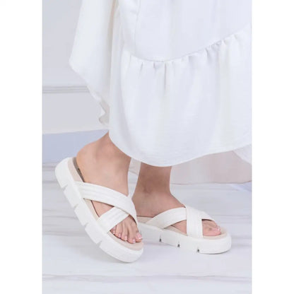 Sandalia Chunky con Tiras Cruzadas - Comodidad y Estilo CK7005 - Plataforma
