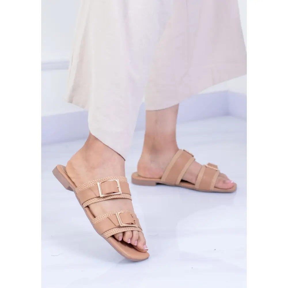 Sandalias de doble tira con hebillas en color marrón estilo BE3016 para comodidad y estilo