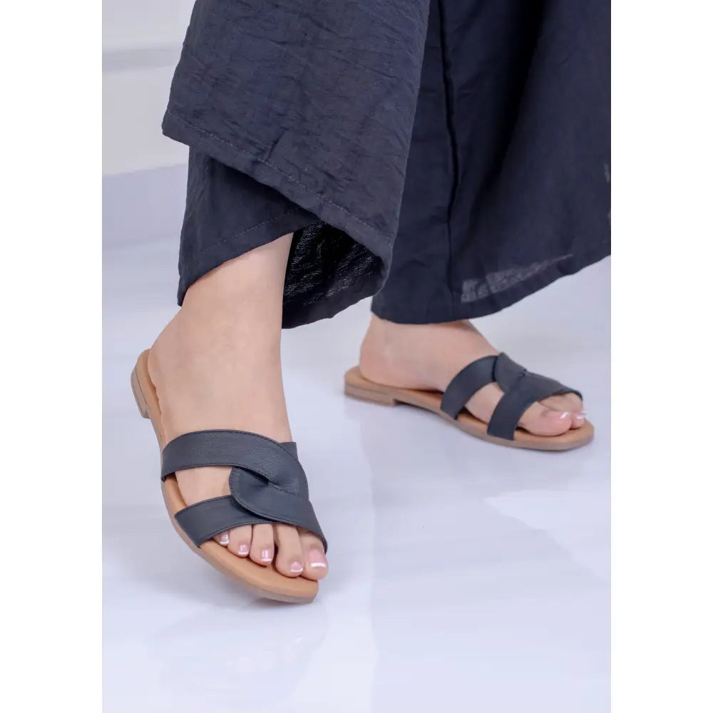 Sandalia Plana Tiras Entrelazadas | LP2859 - Negro / 35
