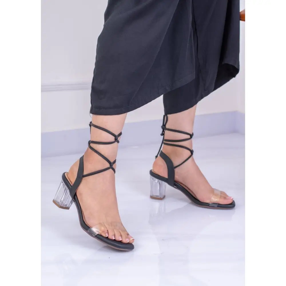Sandalias de tacón negro con tiras y lazos, modernas y versátiles PG1512