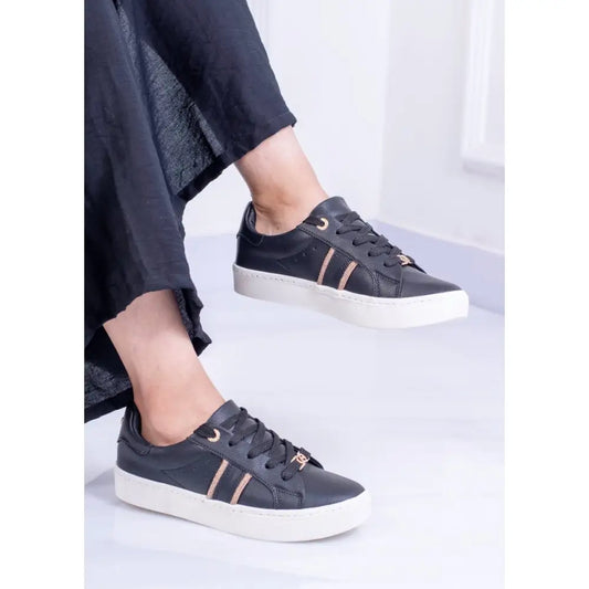 Tenis con Detalles Metálicos Cómodos Urbanos y Versátiles – JF0125 - Negro / 35